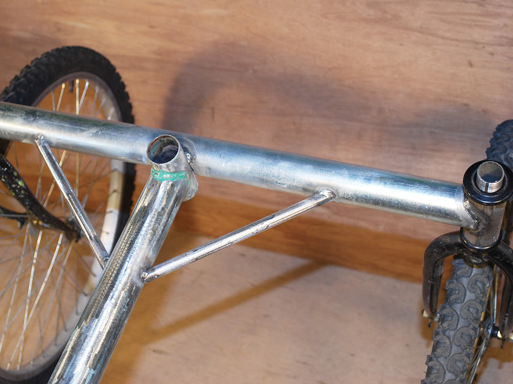 TriCruiser Winter Trike - welded cross boom